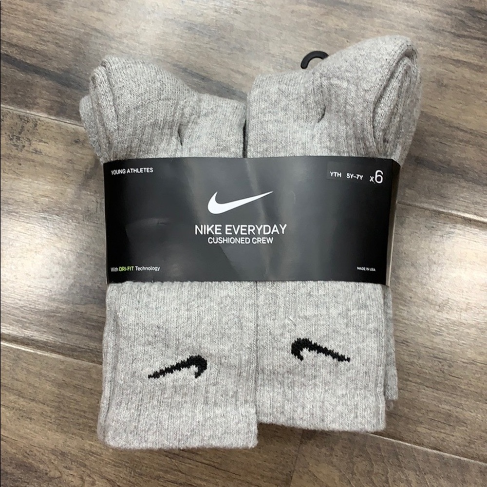 NIKE EVERYDAY CUSHIONED CREW 6 pairs SOCKS NWT - Picture 3 of 16